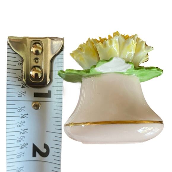 Denton England Mini FloralVase Salt Pepper Shakers - Picture 6 of 6